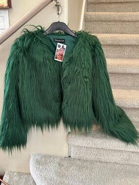 Ellybazaar Emerald Green Faux Fur Crop Jacket